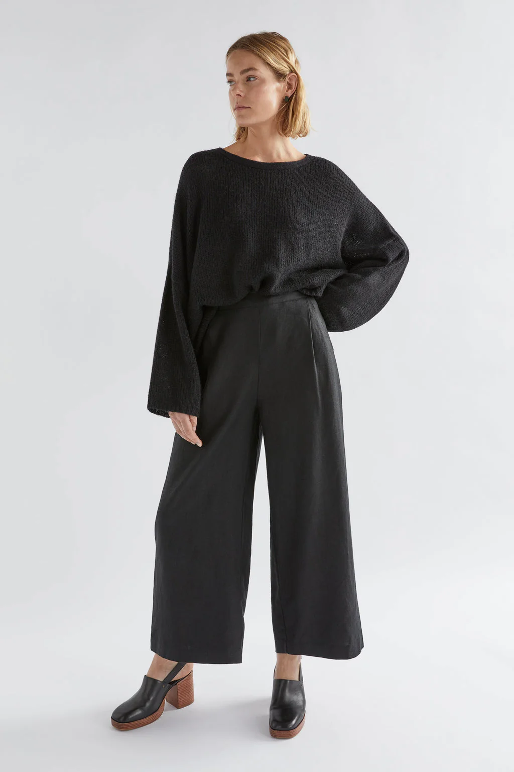 Active Elk Agna Sweater - Black - Image 2
