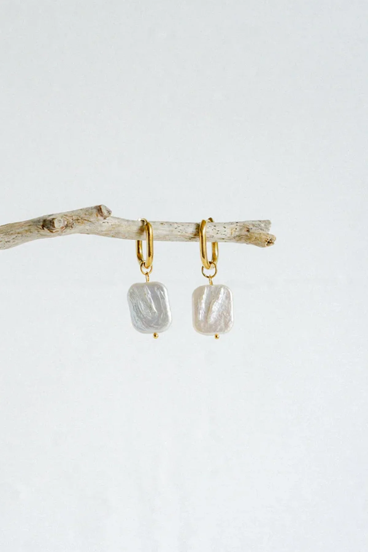 Castel & Co Nina Earrings - Gold - Image 3