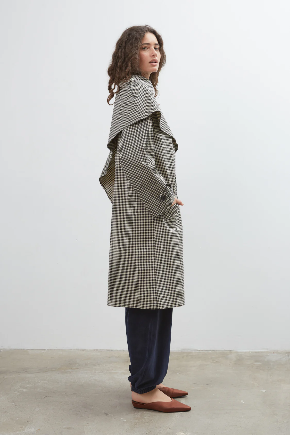 Commonplace Lady Gingham Trench - Black/White - Image 7