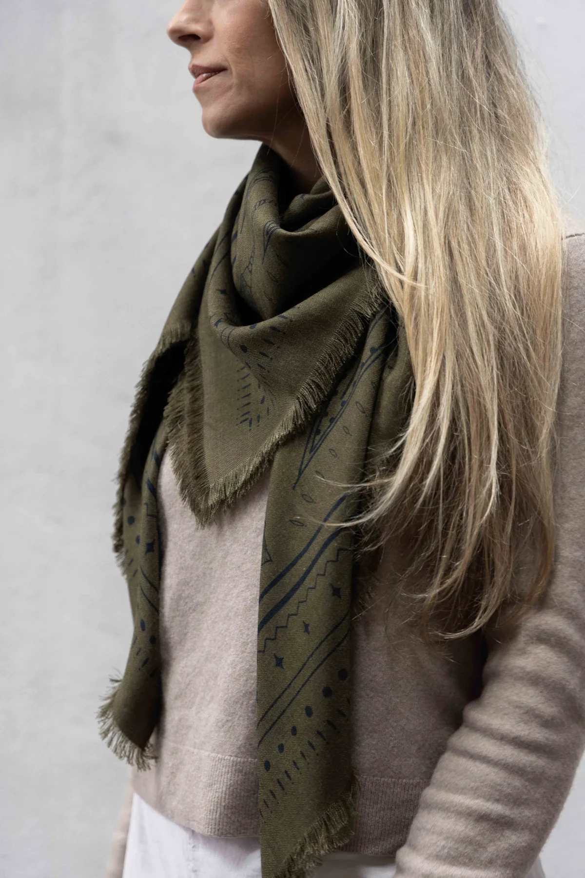 Dark Hampton x Ellie Compton The Yorke Wool Silk Scarf - Image 3
