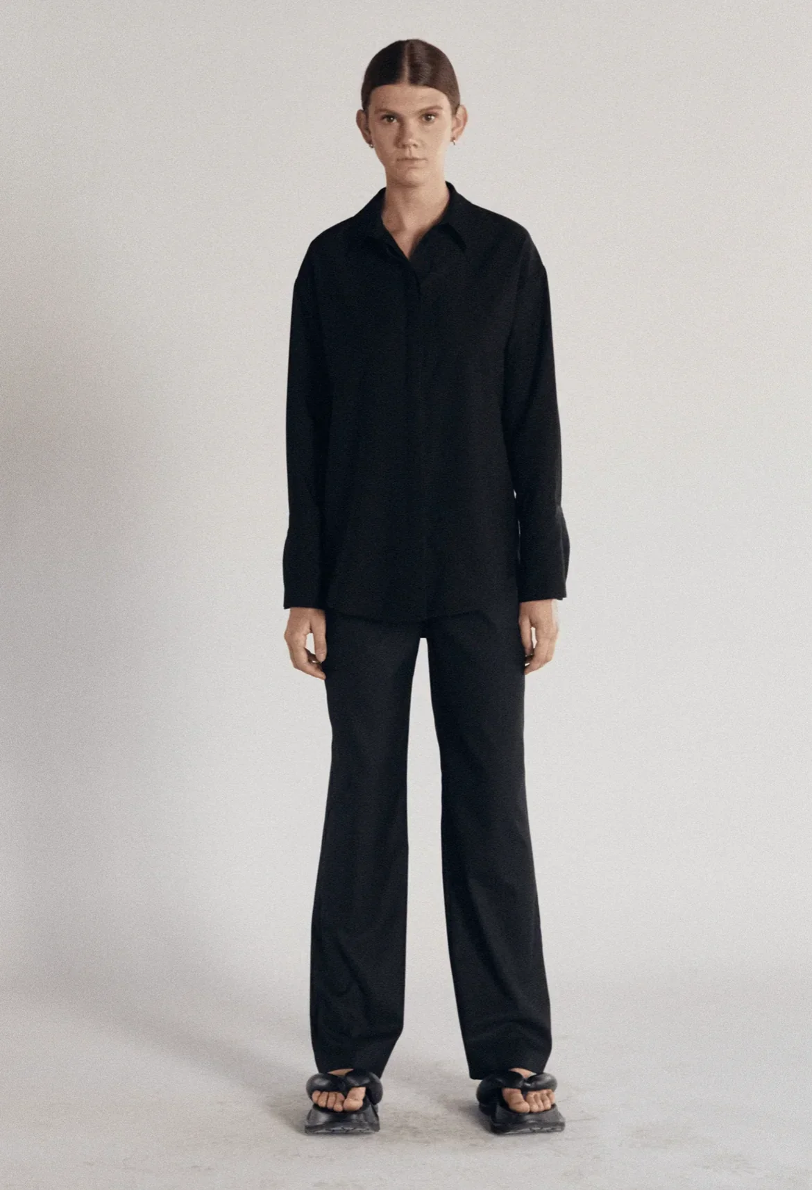 Harris Tapper Irving Trouser - Black - Image 10