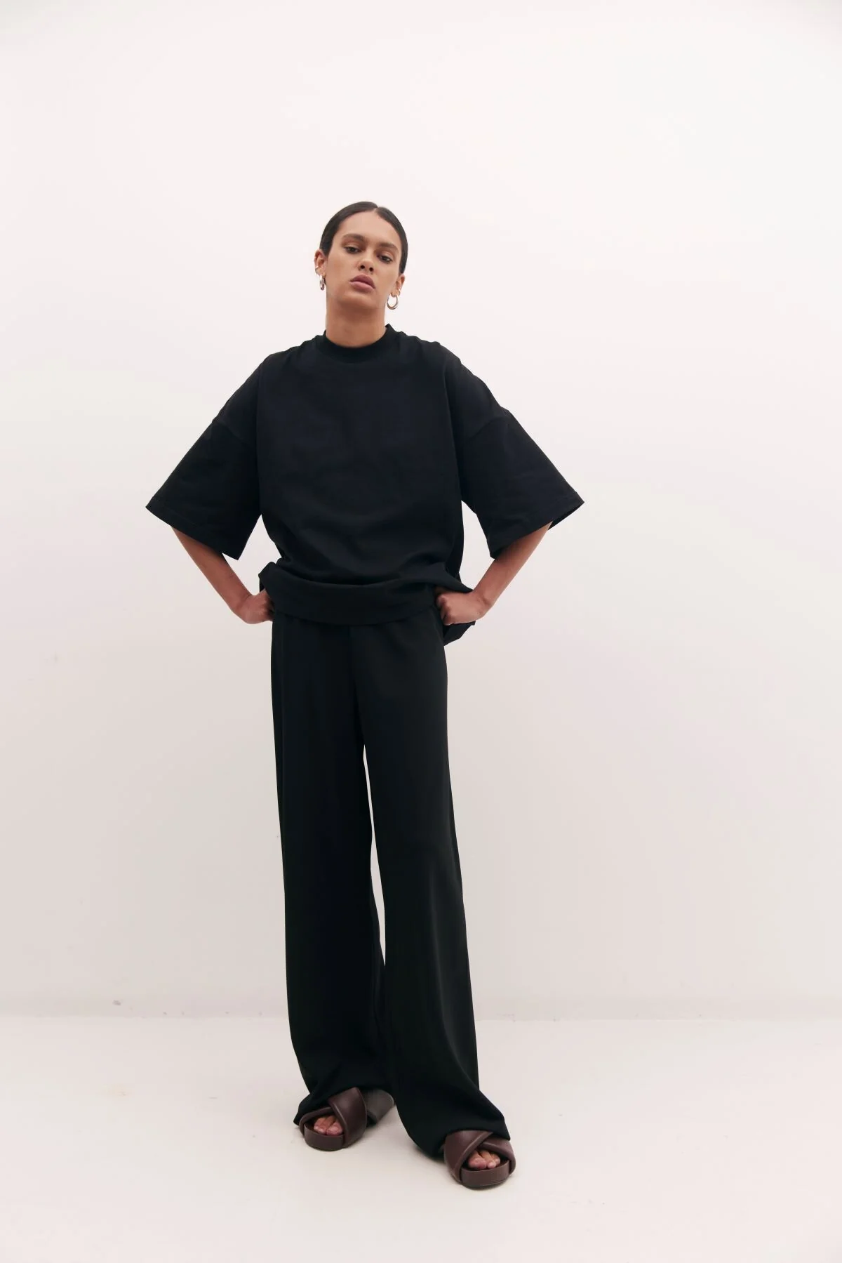 Harris Tapper Irving Trouser - Black - Image 8