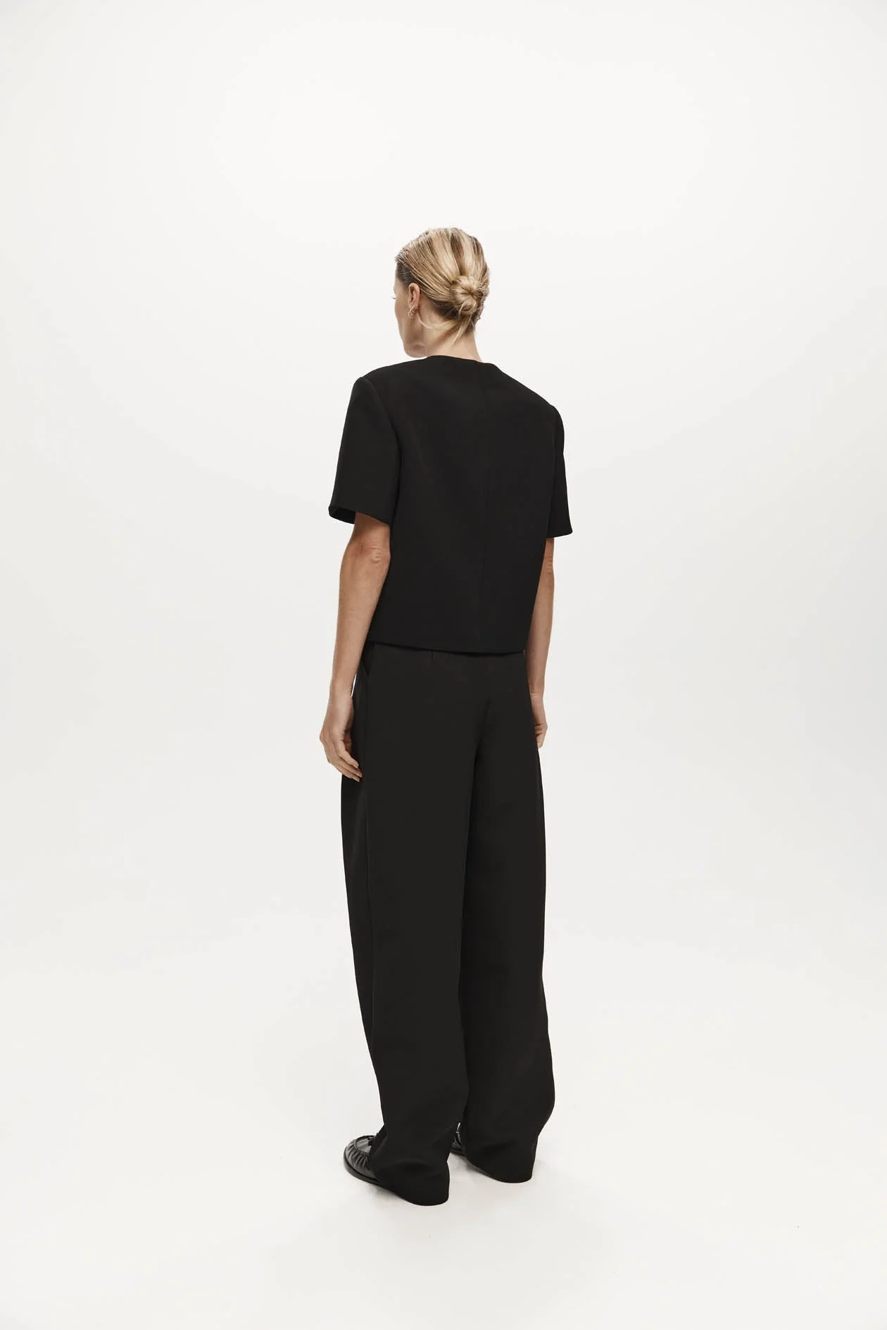 Harris Tapper Tilmens Short Sleeve Blazer - Black - Image 4