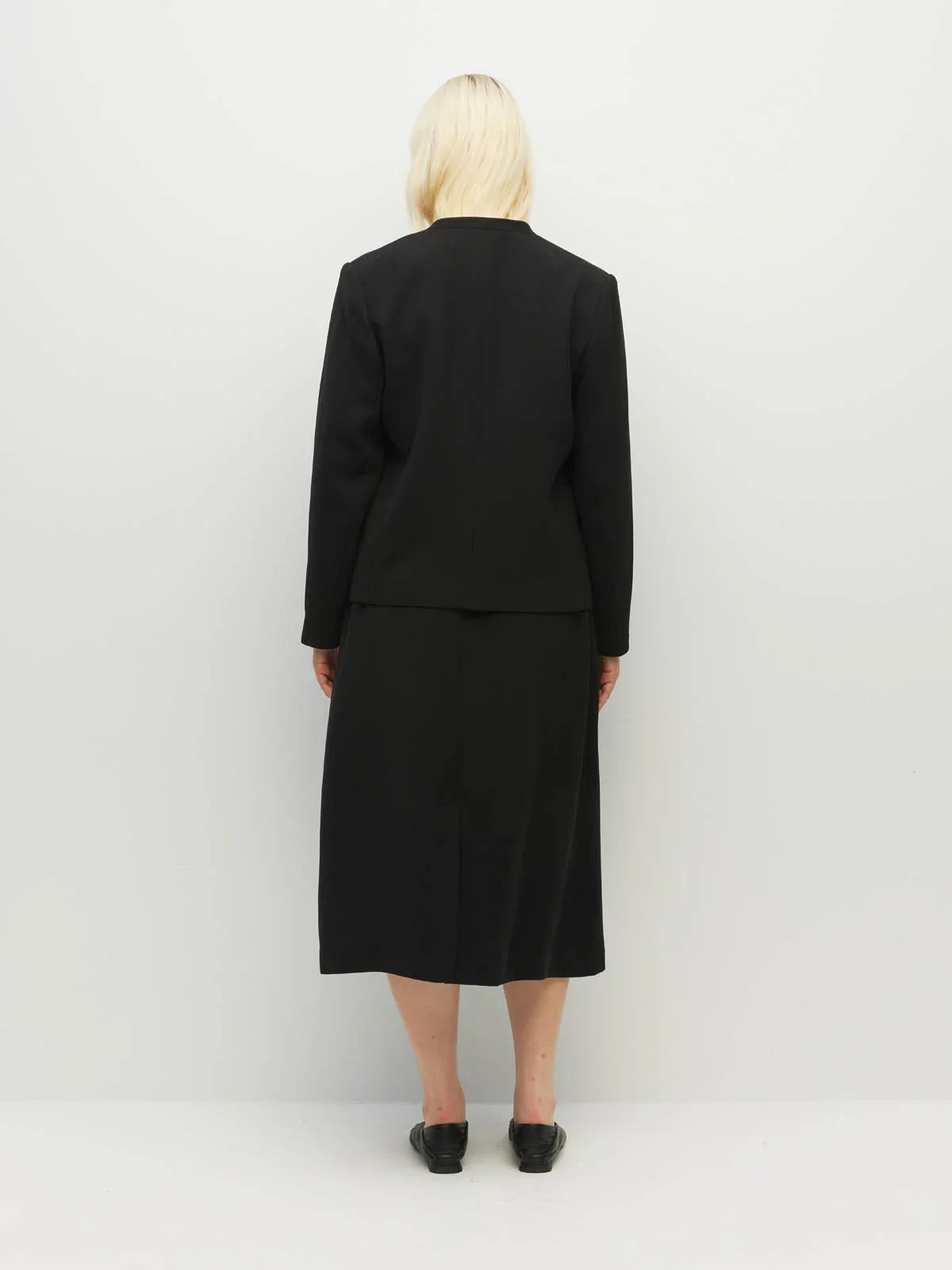 Juliette Hogan Chicago Blazer Foundation Suiting 2.0 - Black - Image 5