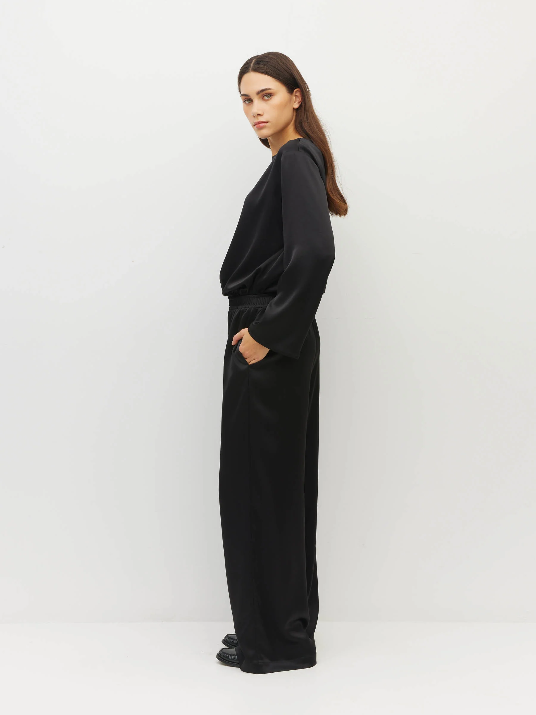 Juliette Hogan Long Sleeve Fancy T - Gloss Black - Image 3