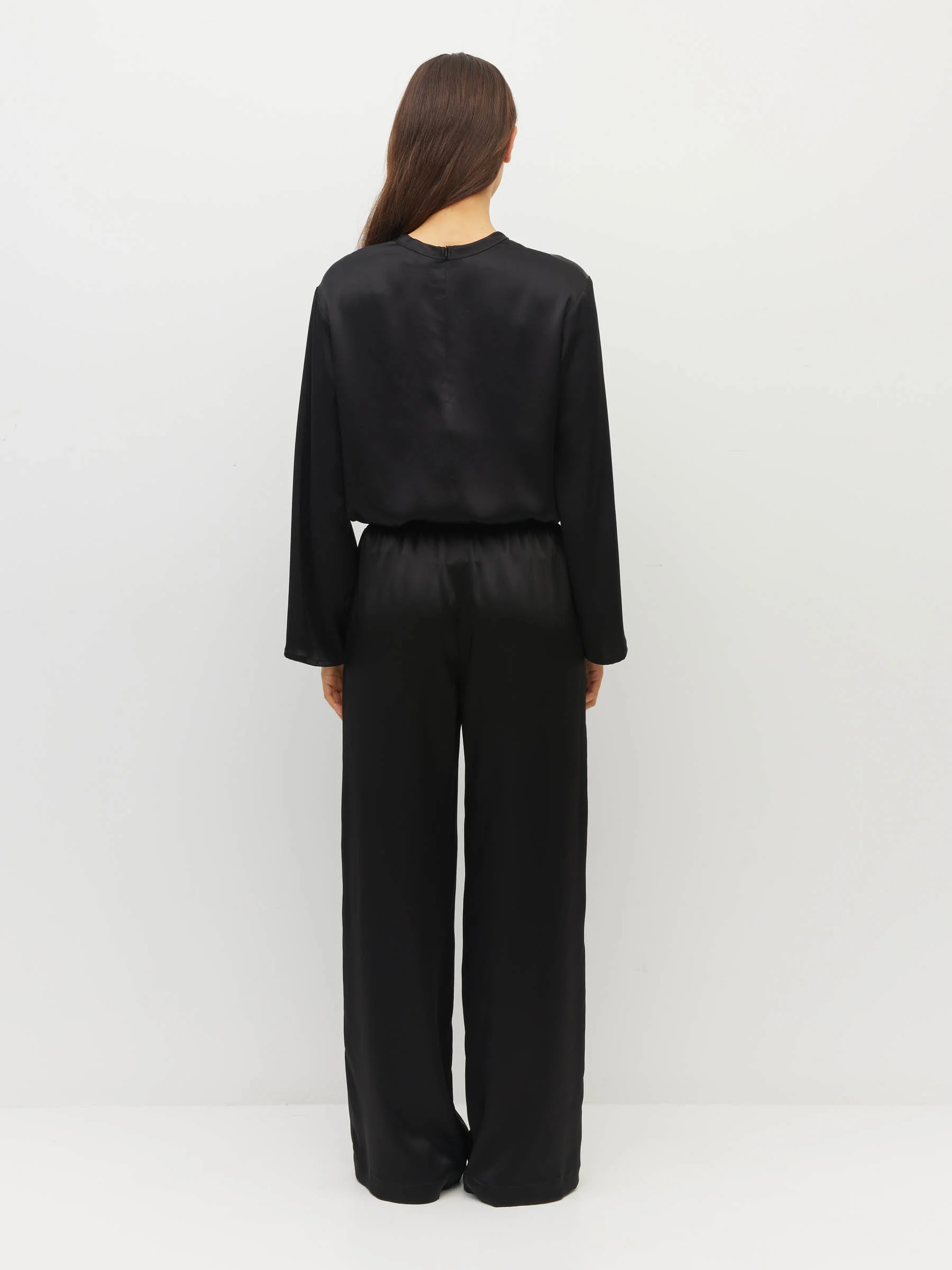 Juliette Hogan Long Sleeve Fancy T - Gloss Black - Image 4