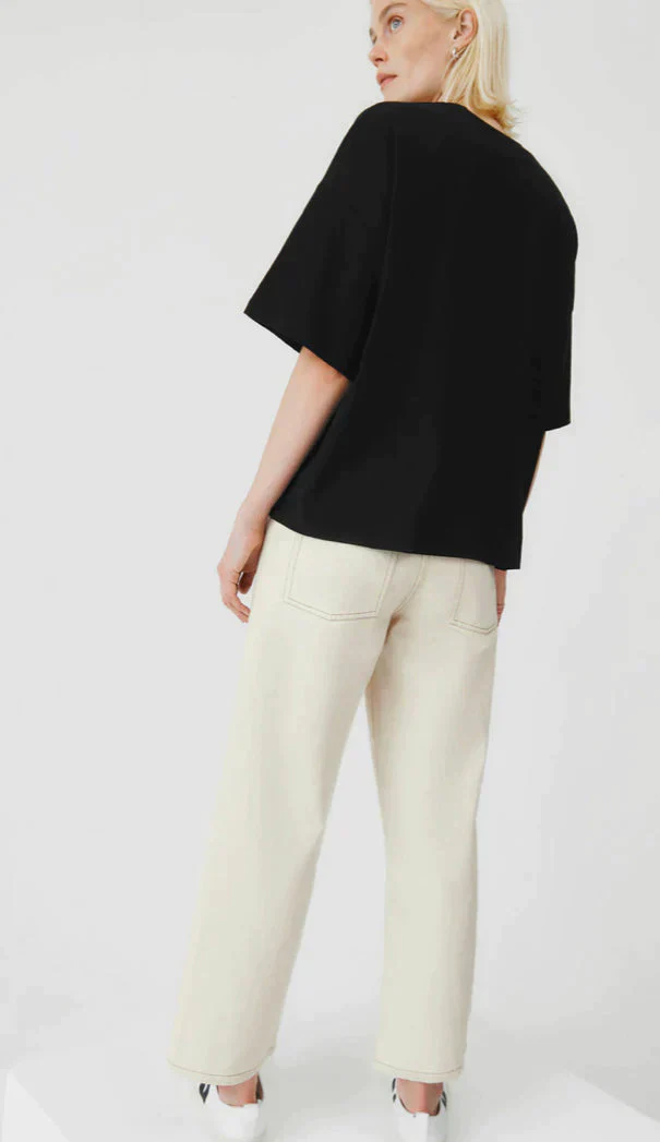 Kowtow Oversized Boxy Tee - Black - Image 11
