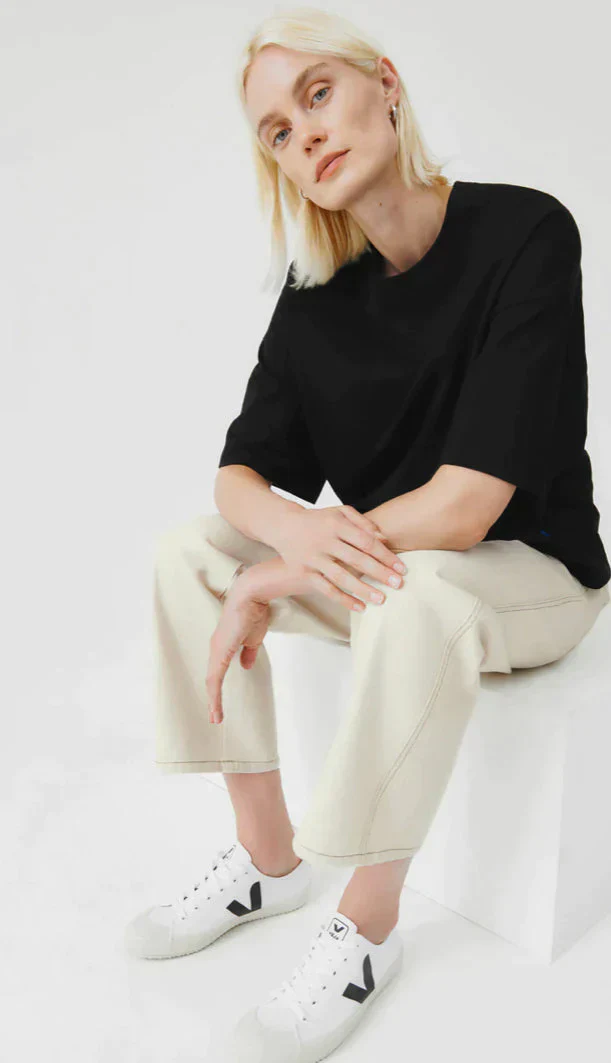 Kowtow Oversized Boxy Tee - Black - Image 12