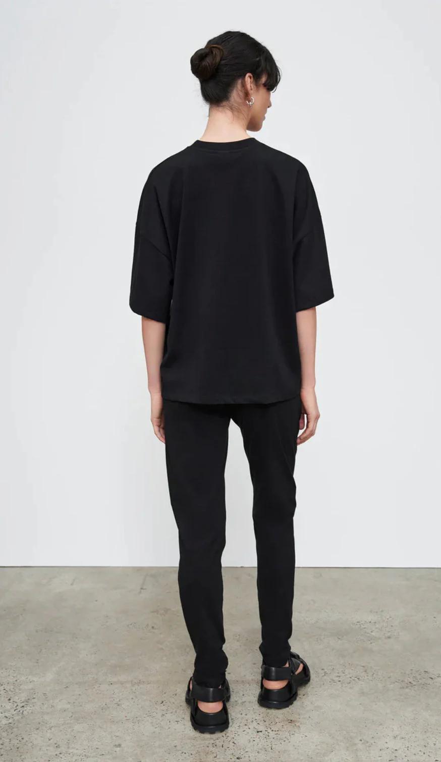 Kowtow Oversized Boxy Tee - Black - Image 9