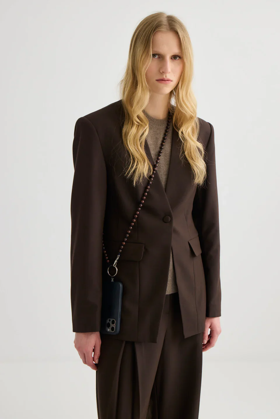 Laing Invert Pleat Trouser - Truffle - Image 6